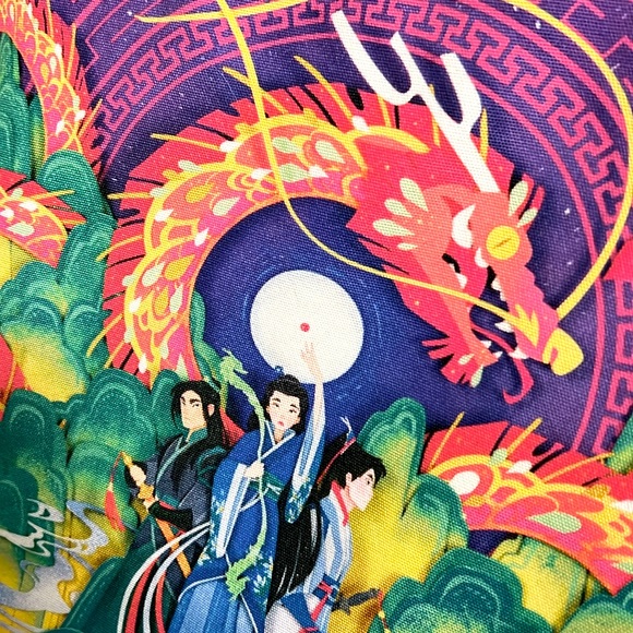 Dragon print tote bag, book bag, chinoisierer colourful tote, beach bag - Picture 2 of 4